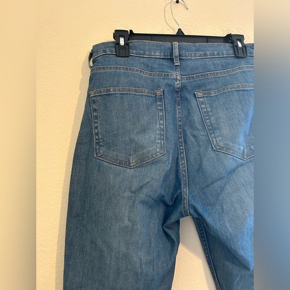 EVERLANE High Rise Sz 30 Reg. Women’s Stretch Light/medium wash 28”Casual Cotton - Picture 3 of 7